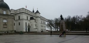 Кафедральная площадь Вильнюс