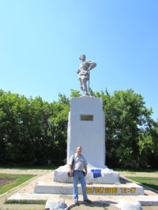 Памятник Чапаеву в Чапаевске 