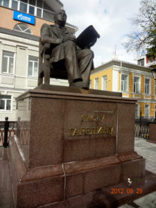 Памятник Гарелину