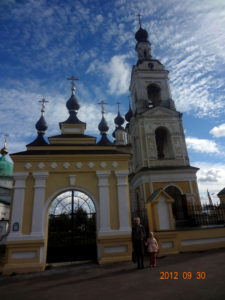 Троицкая и Введенская церкви Плёса