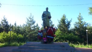 Памятник воину-освободителю в Кадникове