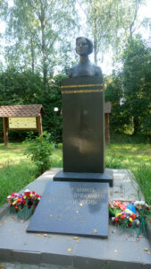 Памятник Марии Мелентьевой