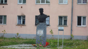 Памятник Пашкову в Беломорске