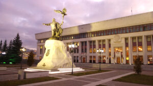 Памятник Ивану III
