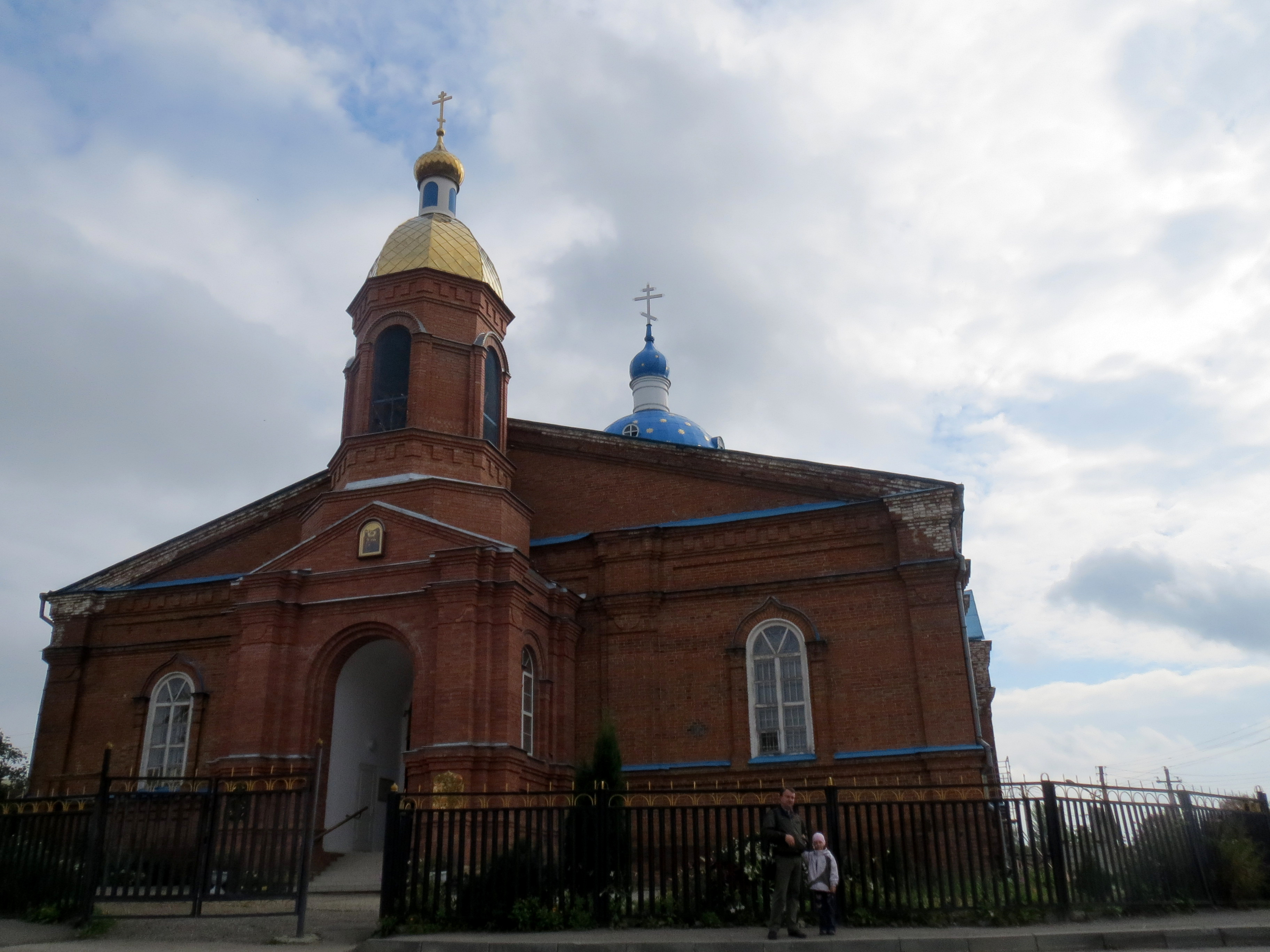 Введенский храм в Веселовке — построен в начале XX века в селе Веселовка,  ныне часть Пензы