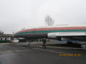 Самолет-памятник ТУ-124Ш