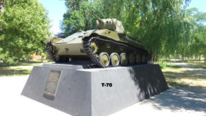 Танк-памятник Т-70 