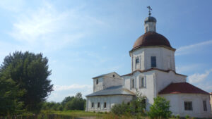 Троицкая церковь Липина Бора