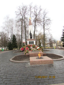 Мемориальный комплекс в парке Жильбера