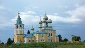 Воскресенская церковь Матигор