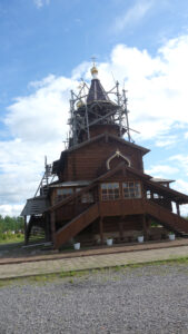 Петропавловская церковь Карпогор
