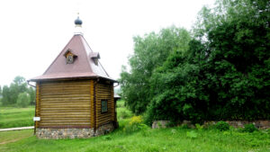 Тихвинский источник в Приволжске