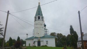 Крестовоздвиженская церковь в Воздвиженье