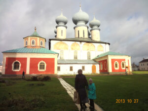 Тихвинский Успенский монастырь
