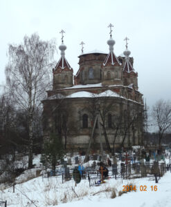 Троицкая церковь Иссада