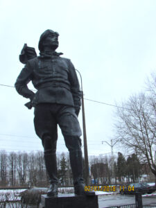 Памятник Ефимову в Гатчине