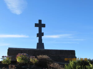 Памятный крест в Кингисеппе