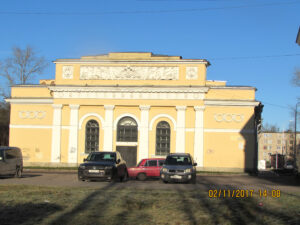 Гостиный двор в Кингисеппе