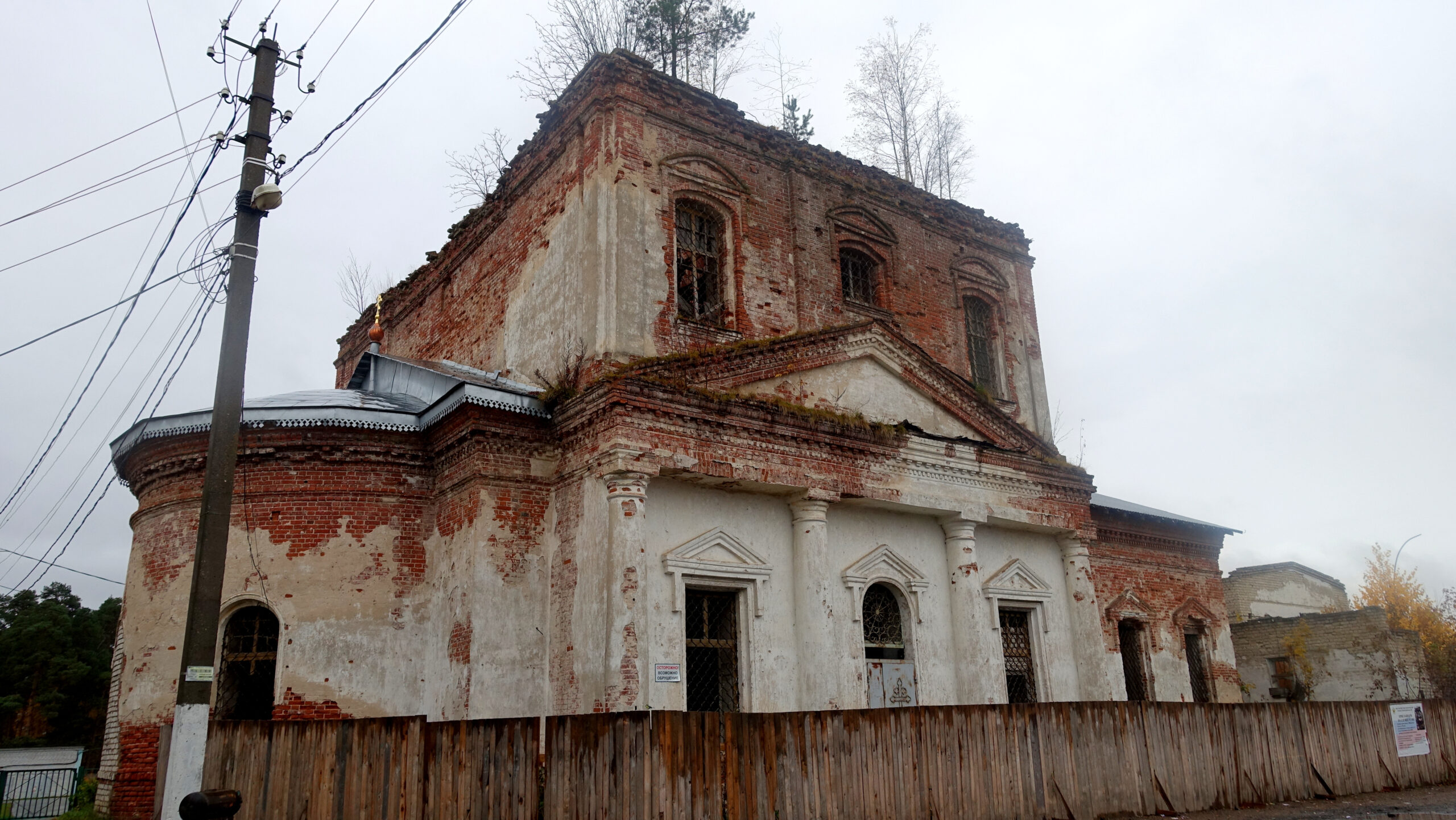 Успенская церковь Судиславля
