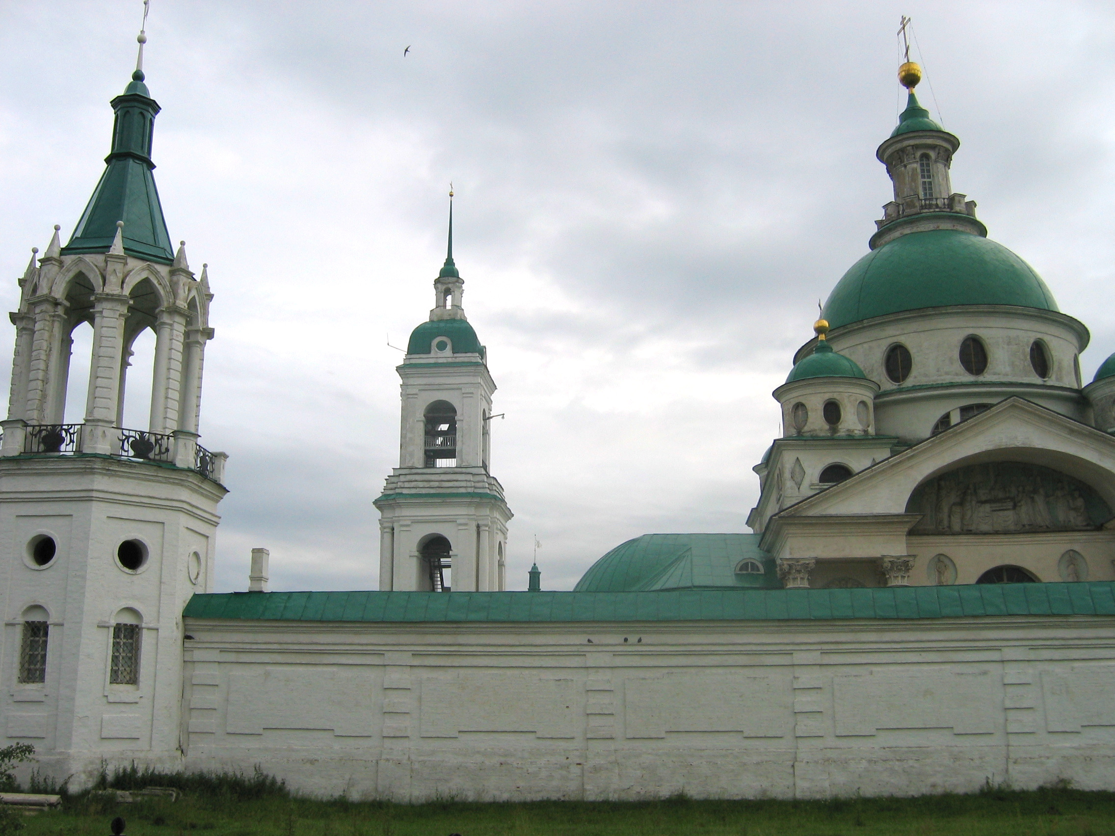 Спасо-Яковлевский монастырь